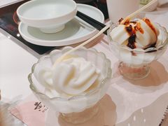 -黄记煌三汁焖锅(新佳丽江汉路店)