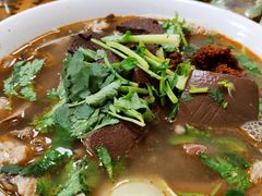 -春雨羊汤店(广开四马路总店)