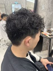 -TONI&GUY