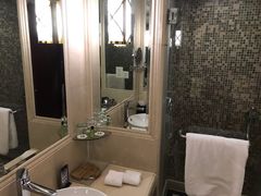 -张家港华芳金陵国际酒店