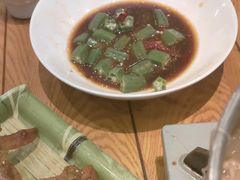 -黄泥岗·地道湖北菜(奥特莱斯店)