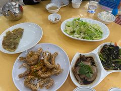 -鹏城人家海鲜酒家·23年老字号(较场尾店)