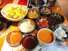 -老炉家木炭烤肉(长江国际店)
