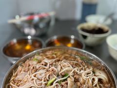 -正宗杨记普洱酸醋米线(总店)