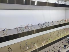 -视野联行眼镜蔡司·依视路官方授权店(顺城店)