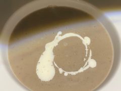 黑松露菌菇汤-缦云里花园餐厅