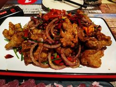 -虾弄弄海派小龙虾·牛羊蝎子火锅