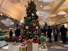 -乐蓬马歇百货公司(Rive Gauche)