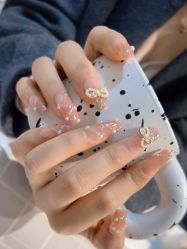 -UGIRL有个美甲
