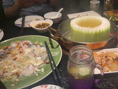 -得意咚瓜·顺德鱼生·冬瓜火锅(深圳首店)