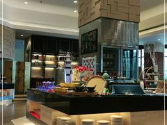 自助取餐区-亚龙湾希尔顿自助餐厅·海鲜·烧烤·沙滩BBQ·现场乐队
