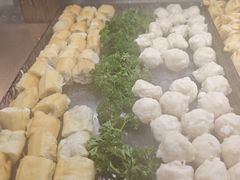 -楠小云·云南鲜菌·鲜牛自助火锅(九眼桥店)
