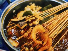 -马路边边串串香(苗栗路店)