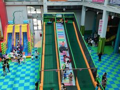 -蒙特利亲子乐园