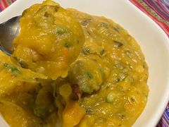 -香巴拉云南餐厅(华莱坞店)