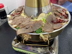 -撒拉人家.酸菜牦牛肉火锅