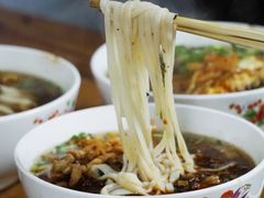 -矮子粉店1985·长沙米粉(湘春路店)