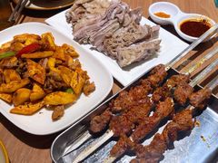 -贯贯吉·清真餐厅(浙江中路店)