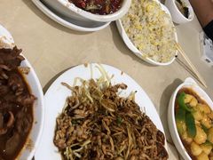 -满口香饭店
