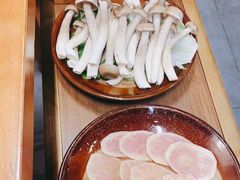 -阿山卓·野生菌火锅·纳西火塘烤肉
