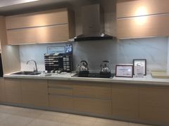-佰丽爱家全屋定制(汶水店)