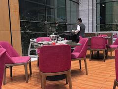 -飨食汇全日制餐厅·昆山皇冠假日酒店(九方店)