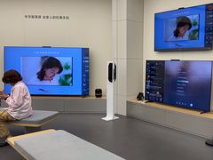 -华为智能生活馆(上海中山公园龙之梦)