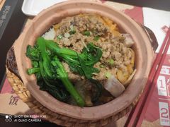 -华记煲仔华·煲仔饭(市桥易发店)