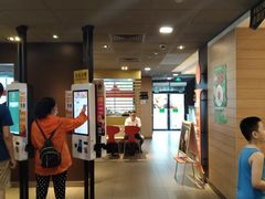 -麦当劳(南京路2店)