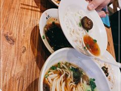 -湘人龙记老长沙米粉(鸟巢店)