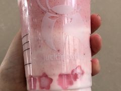 -瑞幸咖啡(7号国际商业中心店)