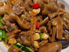 -黄泥岗·地道湖北菜(奥特莱斯店)