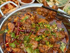 -大众跷脚牛肉馆·非遗传承单位(峨眉山店)