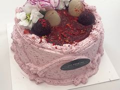 -鹿里烘焙LulyBaking(东二环泰禾广场店)
