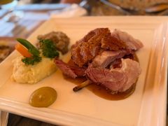 -LENBACH兰巴赫西餐啤酒坊(大连东港店)