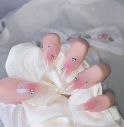 -兔猫ToMoreNails美甲美睫