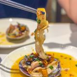 只摆虾蟹贝鱼🦀️不做牛羊肉的才叫海鲜自助吧❗️真的吃回本了