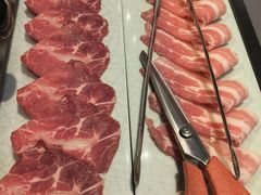 -猪啊牛呀羊啊铜盘烤肉(正大广场店)