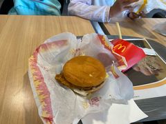 -麦当劳(三亚凤凰机场店)