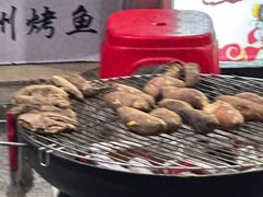 -海盗船. 龙虾烧烤. 酒馆