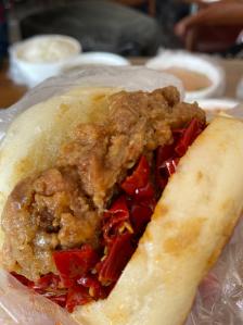 老朱家粉蒸肉-"同事推荐的,于是带老人逛周至时专程来这里.