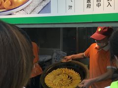 -老新隆牛肉锅贴(新街口店)