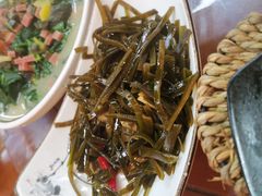 海带丝-龙泽园私房菜·地道南京味 ·招牌大鱼头(油坊桥店)