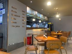-POKEE VIA&Brunch·维娅(重庆来福士店)