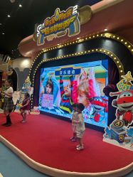 -奈尔宝家庭中心·亲子餐厅(鄞州万达店)