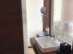 -三亚湾海居铂尔曼度假酒店