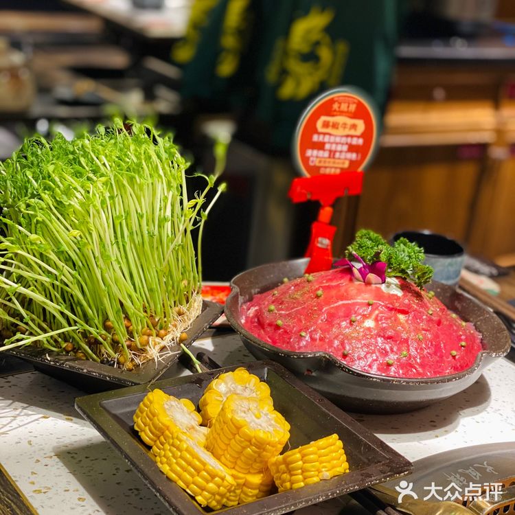 穿旗袍必打卡地火凤祥火锅,秒回老上海