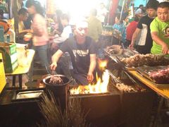 -正宁路小吃夜市