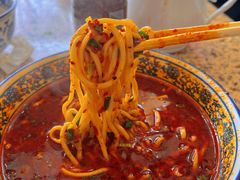 -吾穆勒蓬灰牛肉面·清真(北滨河中路店)