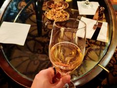 -记者俱乐部酒吧(北京瑞吉酒店)